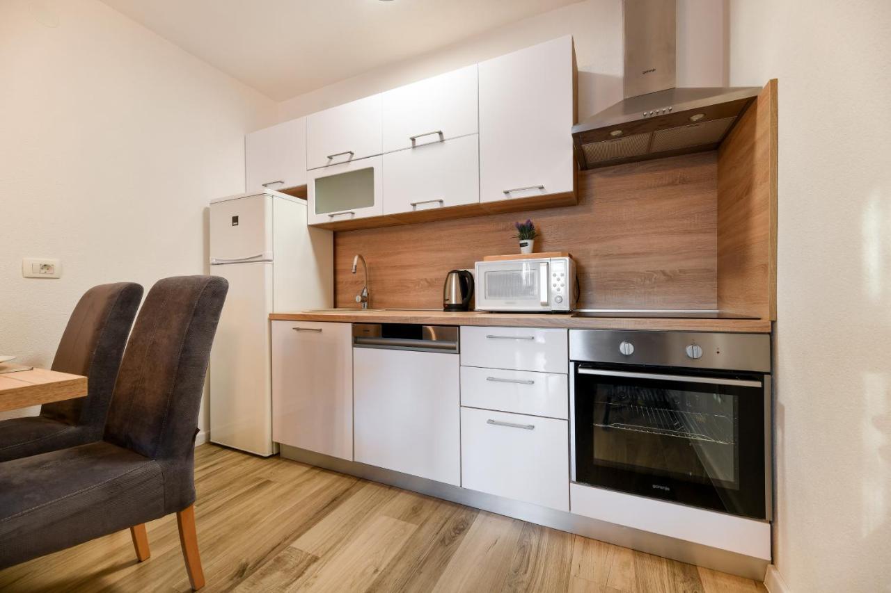 Zen Promona Villa Puljane Екстериор снимка