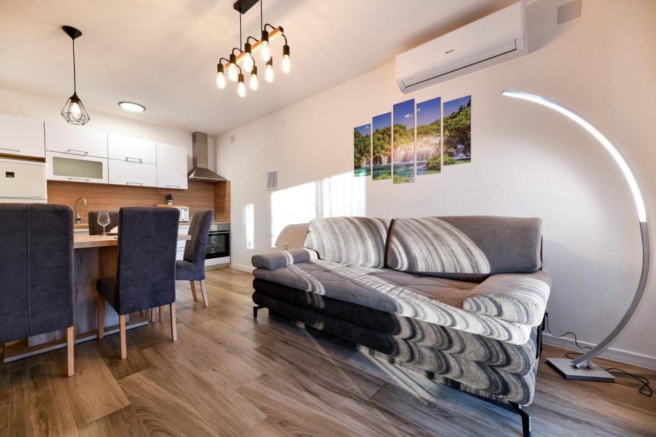 Zen Promona Villa Puljane Екстериор снимка