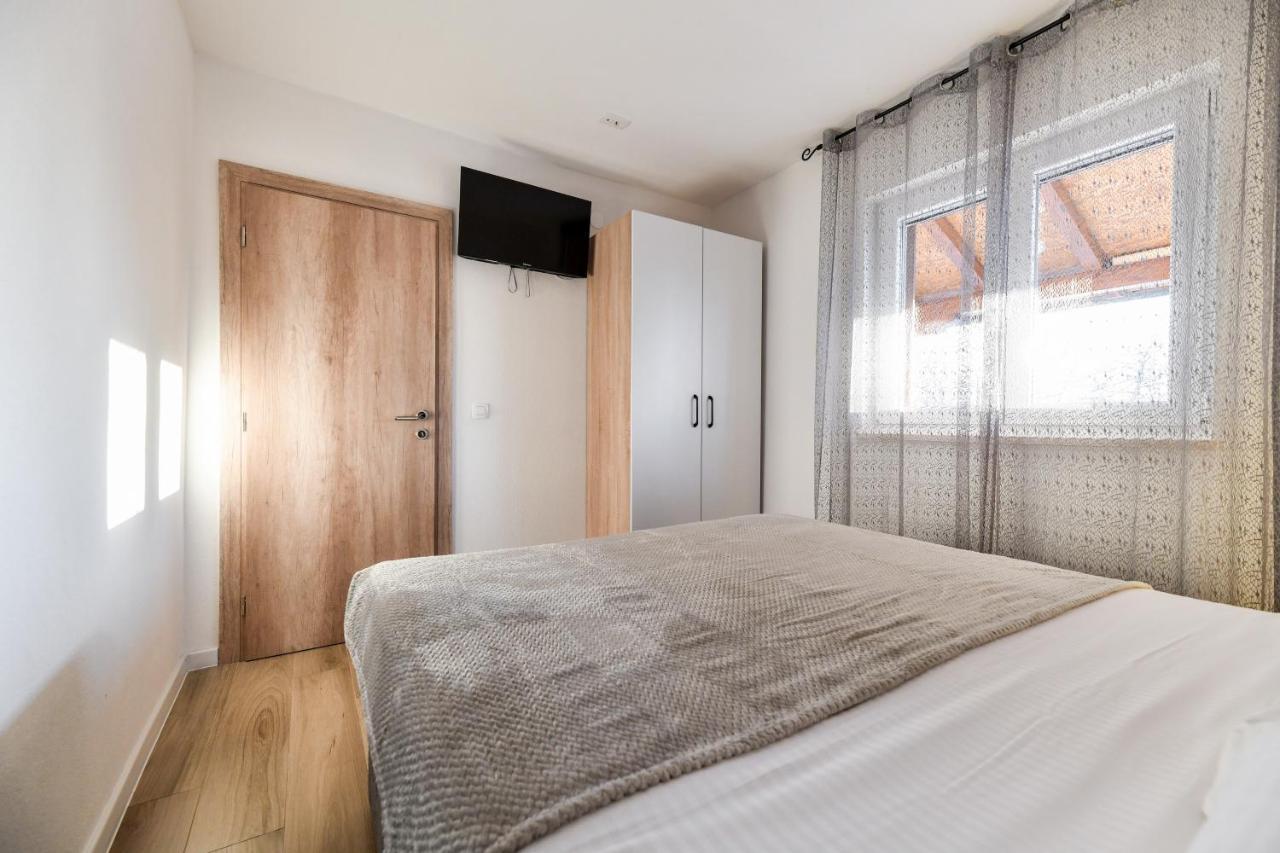 Zen Promona Villa Puljane Екстериор снимка